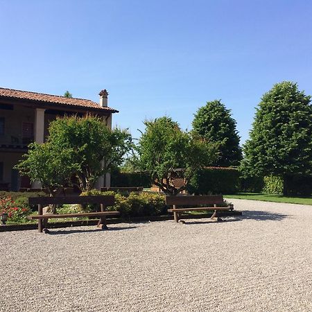 Agriturismo Ca Del Lupo Pallazzolo sullʼOglio Exterior foto