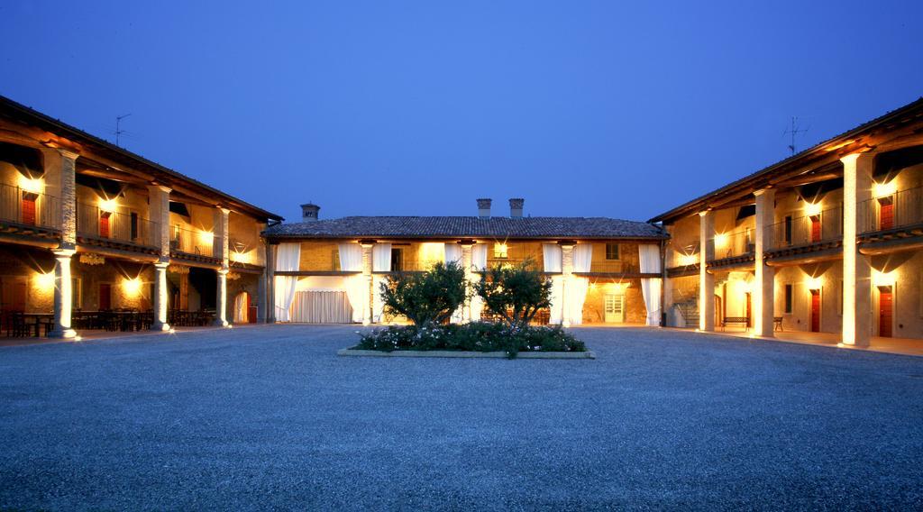 Agriturismo Ca Del Lupo Pallazzolo sullʼOglio Exterior foto