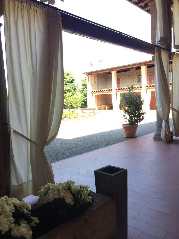 Agriturismo Ca Del Lupo Pallazzolo sullʼOglio Exterior foto